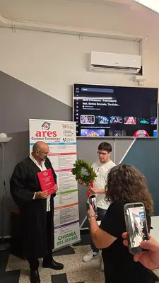 Laureato ARES